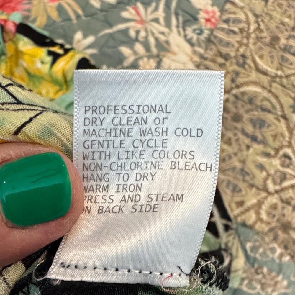 Nicole Miller Tropical Leaf Print Romper in Black and Green - Picture 5 of 12